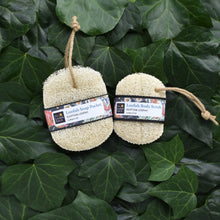 Load image into Gallery viewer, Luffa soap bag and luffa body pad at The Loofah Patch
