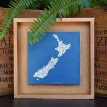 Load image into Gallery viewer, New Zealand Loofah Canvas in Floating Frame - The Loofah Patch
